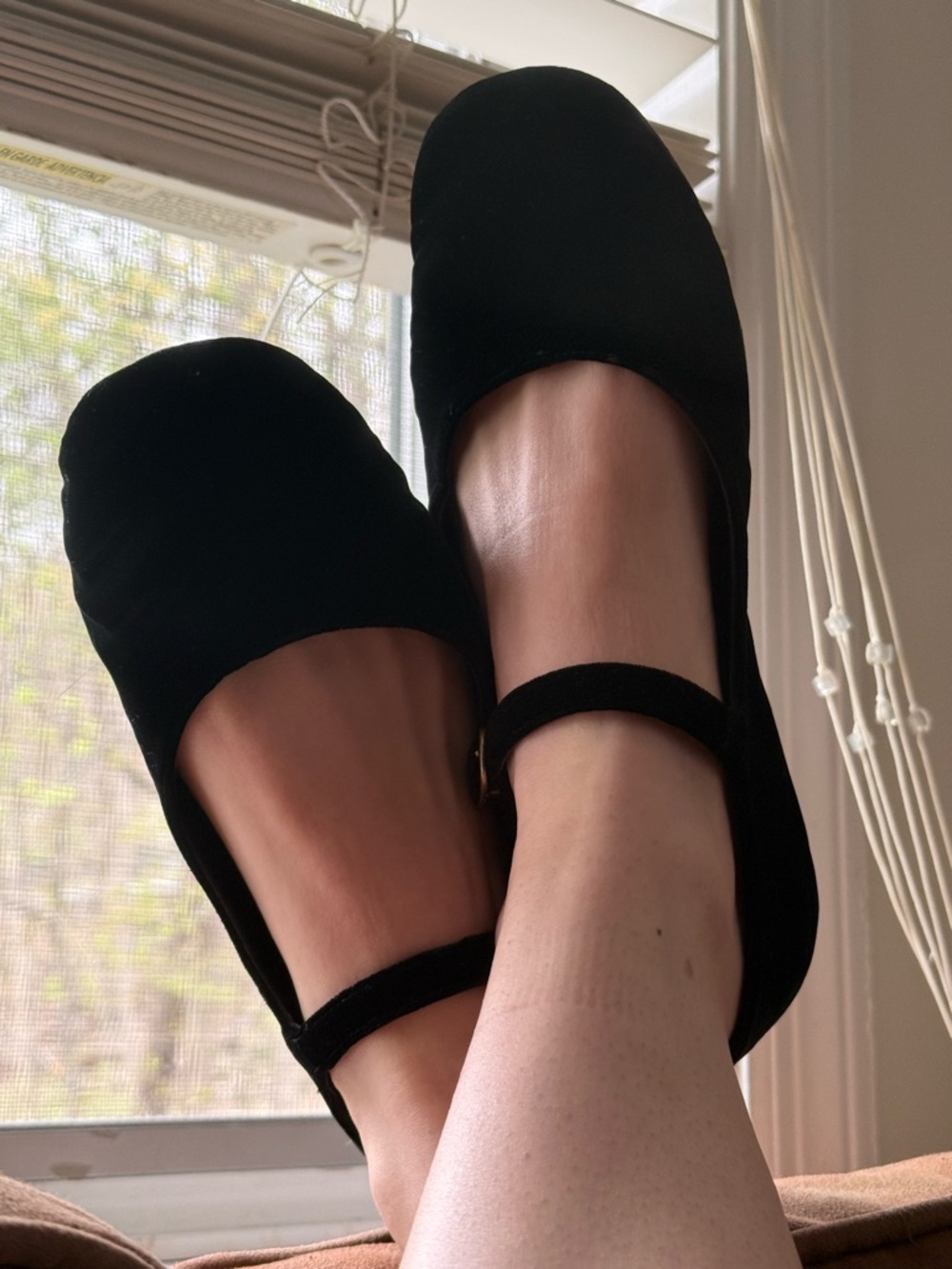 Doen Black Mary Jane Velvet Slippers - Picture 4 of 8